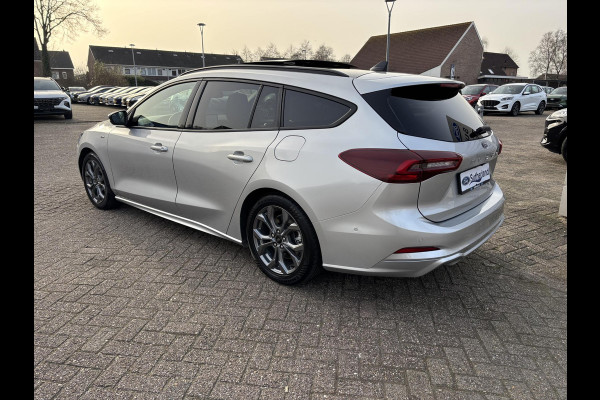 Ford FOCUS Wagon 1.0 EcoBoost Hybrid ST Line X 155pk | Trekhaak afneembaar | Panoramadak | Bang&Olufsen | Adaptive cruise control | Winter Pack | All season banden | Camera