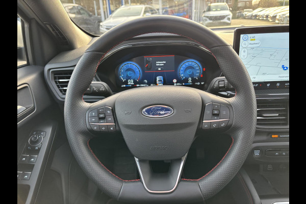 Ford FOCUS Wagon 1.0 EcoBoost Hybrid ST Line X 155pk | Trekhaak afneembaar | Panoramadak | Bang&Olufsen | Adaptive cruise control | Winter Pack | All season banden | Camera