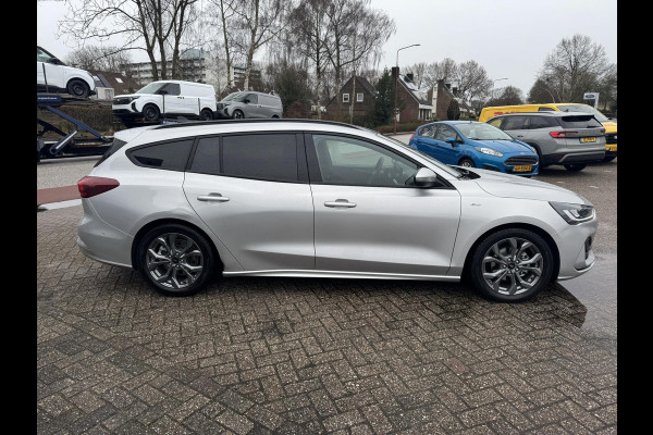 Ford FOCUS Wagon 1.0 EcoBoost Hybrid ST Line X | 155pk | Trekhaak afneembaar | Panoramadak | Bang&Olufsen | Adaptive cruise control | Winter Pack | All season banden | Camera