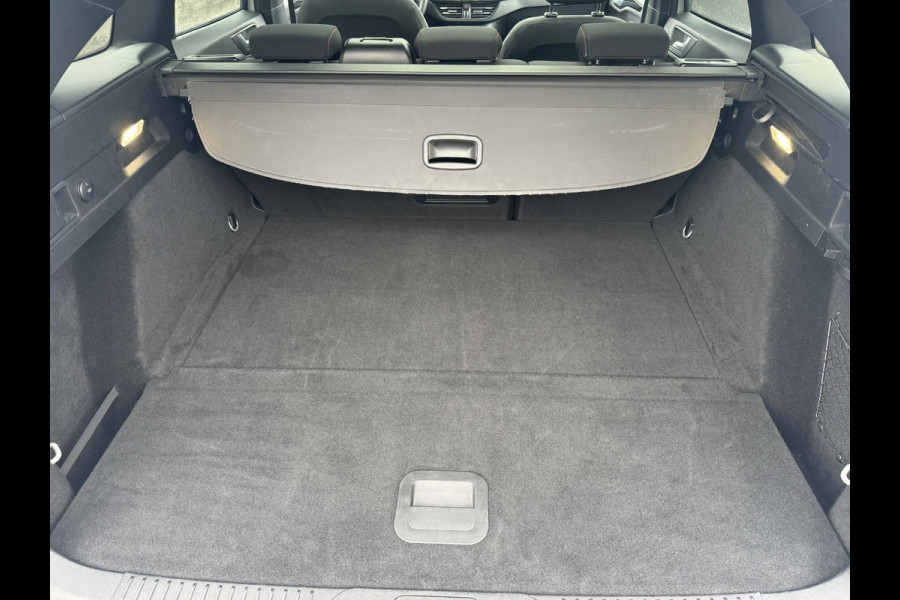 Ford FOCUS Wagon 1.0 EcoBoost Hybrid ST Line X | 155pk | Trekhaak afneembaar | Panoramadak | Bang&Olufsen | Adaptive cruise control | Winter Pack | All season banden | Camera