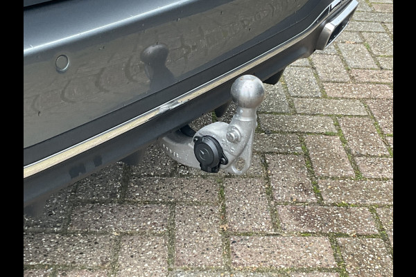 Mercedes-Benz C-Klasse Estate 180 AMG Line Pano Burmester Memory HUD Trekhaak Leer Verw+Ventilatie BOMVOL!