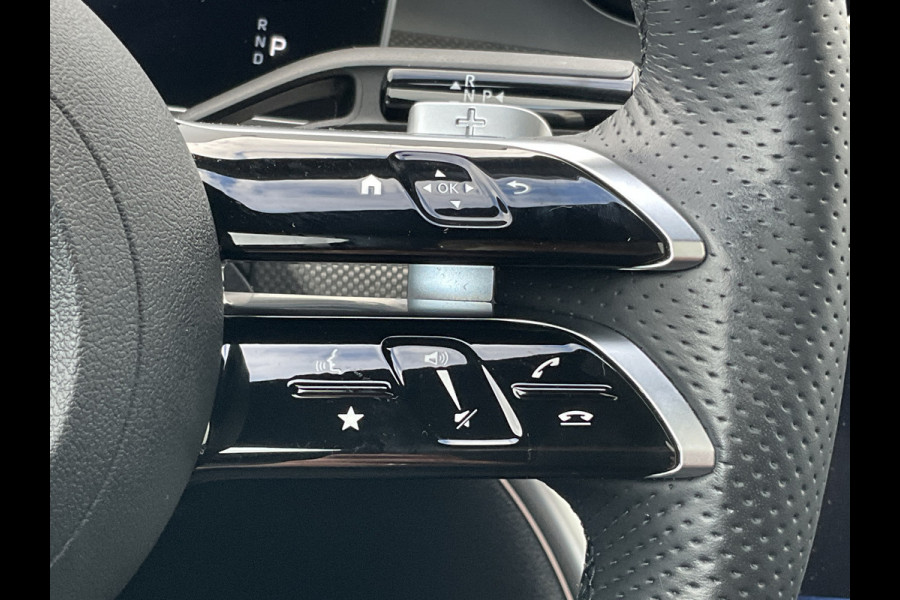 Mercedes-Benz C-Klasse Estate 180 AMG Line Pano Burmester Memory HUD Trekhaak Leer Verw+Ventilatie BOMVOL!