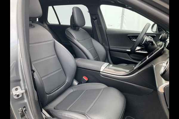 Mercedes-Benz C-Klasse Estate 180 AMG Line Pano Burmester Memory HUD Trekhaak Leer Verw+Ventilatie BOMVOL!