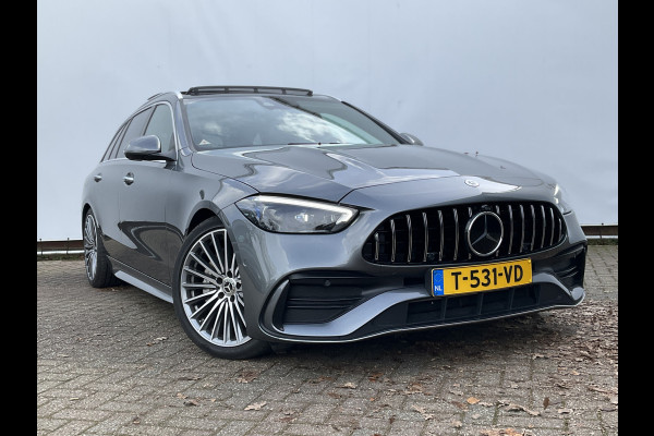 Mercedes-Benz C-Klasse Estate 180 AMG Line Pano Burmester Memory HUD Trekhaak Leer Verw+Ventilatie BOMVOL!