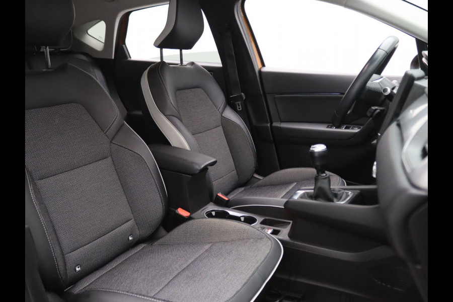 Renault Captur 1.0 TCe Intens 100pk Camera | Cruise | Navi | Parkeersens. v+a