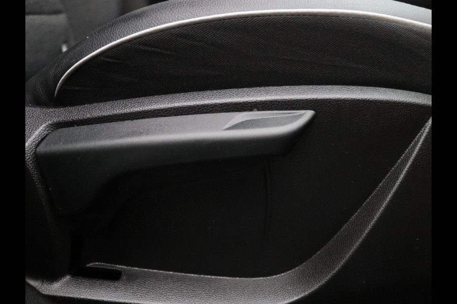 Renault Captur 1.0 TCe Intens 100pk Camera | Cruise | Navi | Parkeersens. v+a