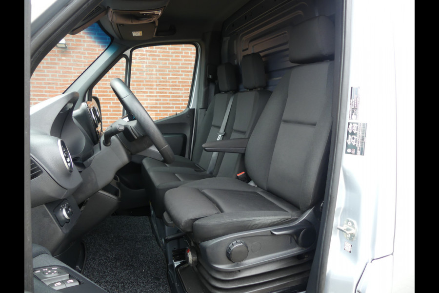 Mercedes-Benz Sprinter 317 CDI L2H2 LED/Camera/PDC/Navigatie