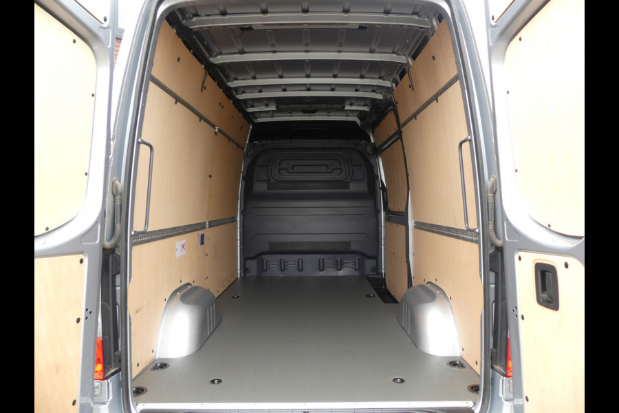 Mercedes-Benz Sprinter 317 CDI L2H2 LED/Camera/PDC/Navigatie