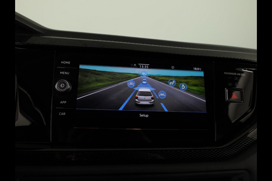 Volkswagen Polo 1.0 TSI Life Edition | Navigatie via App | Parkeersensoren | Achteruitrijcamera | Adaptieve cruise control | Stoelverwarming |