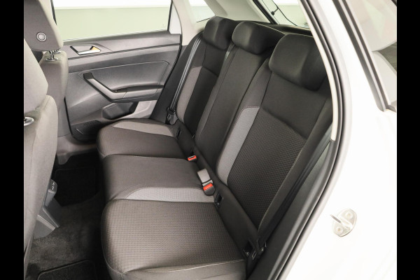 Volkswagen Polo 1.0 TSI Life Edition | Navigatie via App | Parkeersensoren | Achteruitrijcamera | Adaptieve cruise control | Stoelverwarming |