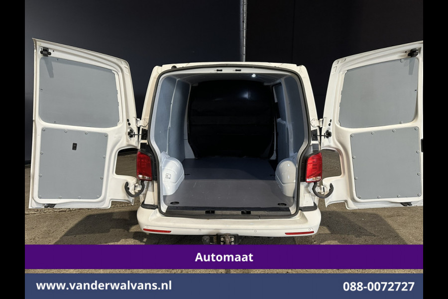 Volkswagen Transporter 2.0 TDI 150pk Automaat L1H1 Euro6 Airco | Navigatie | Camera | Android Auto | Cruisecontrol | Trekhaak Parkeersensoren, Bijrijdersbank