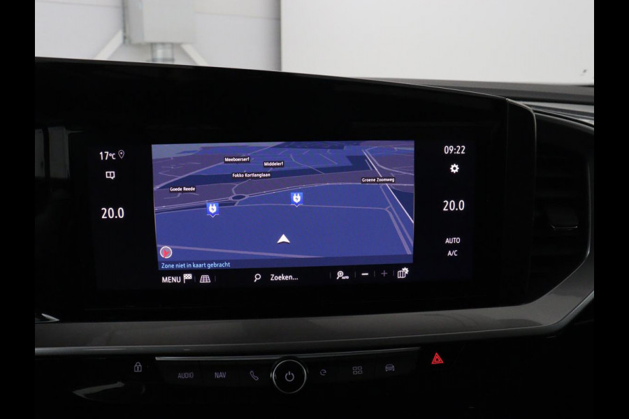 Opel Mokka-e Ultimate 50 kWh | SOH 90% | 3 Fase | Stoelverwarming | Leder/Alcantara | Warmtepomp | Adaptive cruise | Camera | Stuurverwarming | Carplay | Matrix LED | Navigatie | Park Assist
