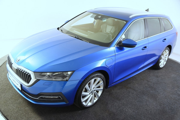 Škoda Octavia Combi 1.4 TSI iV PHEV *1ste Eigenaar*Leer*Navigatie*Camera*