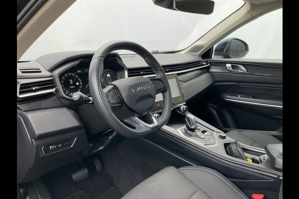 Lynk & Co 01 1.5 262pk Plug-in Carplay Adapt.Cruise Stoelverw Black