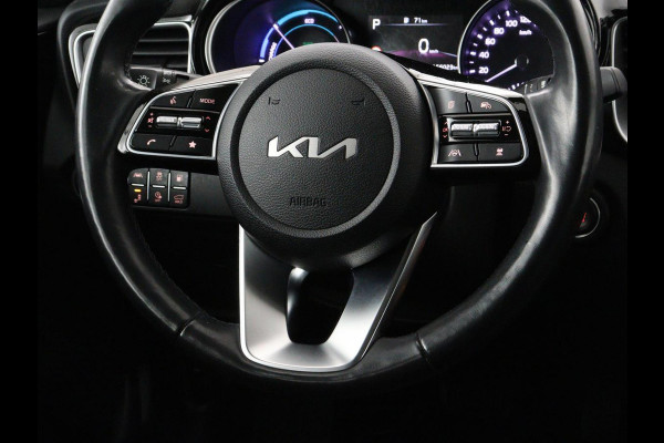 Kia Ceed 1.6 GDI PHEV DynamicPlusLine | Stoel & stuurverwarming | Adaptive cruise | Camera | Carplay | Keyless | Full LED | Navigatie | Climate control | Plug In