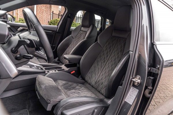 Audi A3 Sportback 40 TFSI e S Edition 204 PK S-Line ACC Ambiance Camera Keyless Elek.Klep 18''