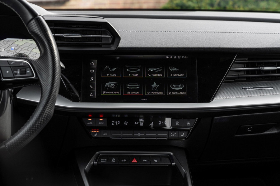 Audi A3 Sportback 40 TFSI e S Edition 204 PK S-Line ACC Ambiance Camera Keyless Elek.Klep 18''