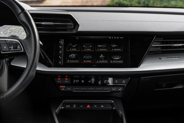 Audi A3 Sportback 40 TFSI e S Edition 204 PK S-Line ACC Ambiance Camera Keyless Elek.Klep 18''