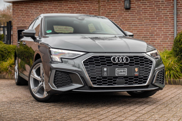 Audi A3 Sportback 40 TFSI e S Edition 204 PK S-Line ACC Ambiance Camera Keyless Elek.Klep 18''