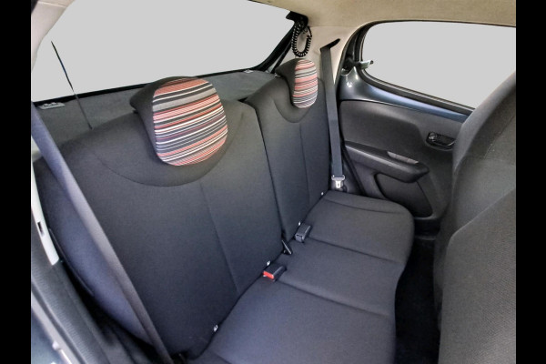 Citroën C1 1.0 VTi Feel | Airco | Two-tone