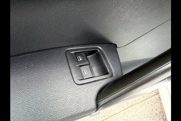 Volkswagen Caddy 1.4 TGI L2H1 EcoFuel Maxi Comfortline AIRCO I MULTIMEDIA I 1e EIGENAAR I COMPETE ONDERHOUDSHISTORIE I RIJDEN OP GROEN GAS IS CO2 NEUTRAAL