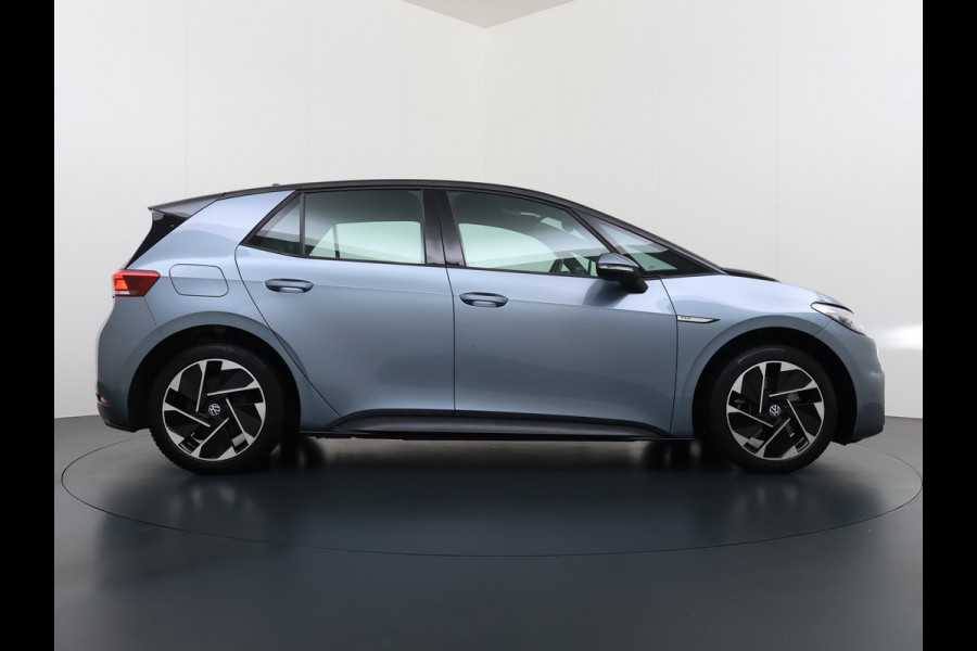 Volkswagen ID.3 Pro 62kWh SOH 91% Adaptive Cruise Navi-Pro Ecc Apple Carplay Android Auto Stoel+Stuurverwarming Led Pdc Lmv 18" Keyless start Rijstrooksensor Comfort Pakket Style Interieur Pakket Bluetooth Draadloze telefoonlader DAB 1e Eigenaar Origineel Nederlandse Auto