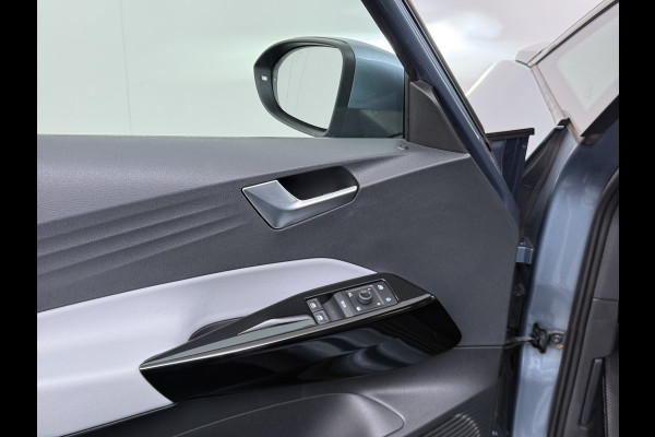 Volkswagen ID.3 Pro 62kWh SOH 91% Adaptive Cruise Navi-Pro Ecc Apple Carplay Android Auto Stoel+Stuurverwarming Led Pdc Lmv 18" Keyless start Rijstrooksensor Comfort Pakket Style Interieur Pakket Bluetooth Draadloze telefoonlader DAB 1e Eigenaar Origineel Nederlandse Auto