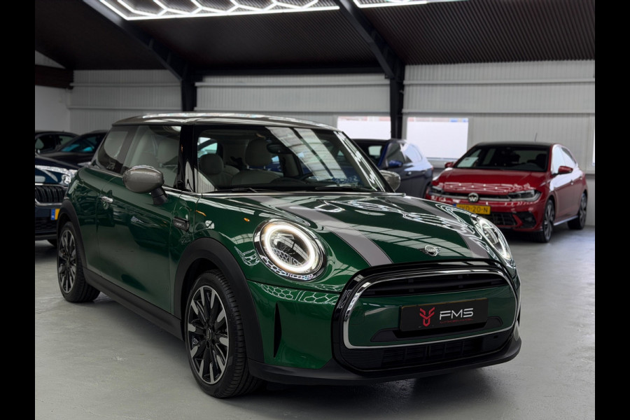 MINI Cooper 1.5 Camden CarPlay Camera