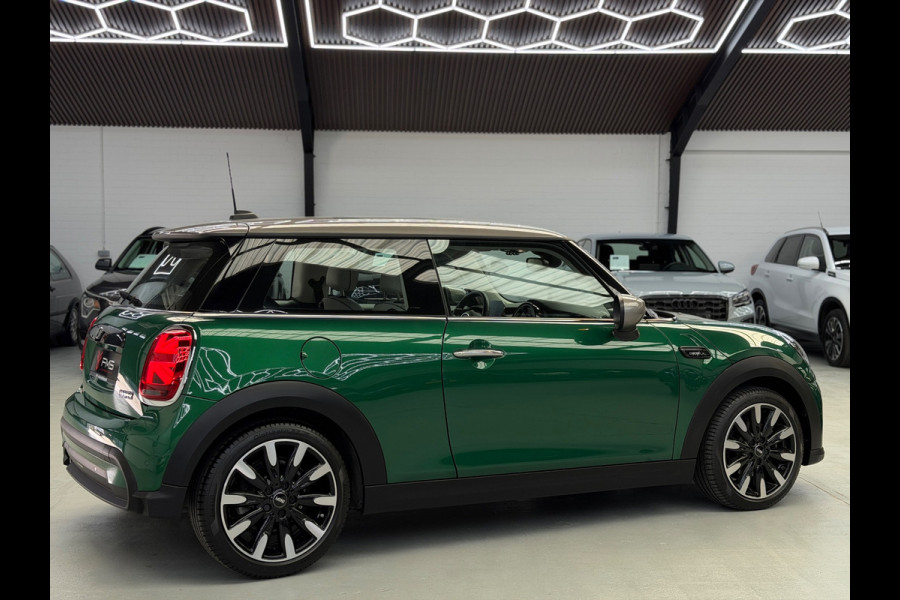 MINI Cooper 1.5 Camden CarPlay Camera