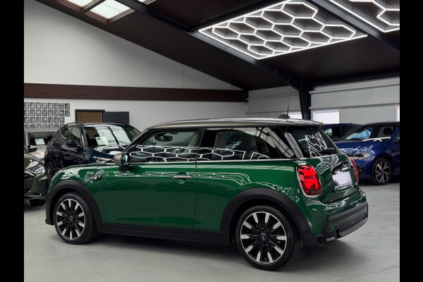 MINI Cooper 1.5 Camden CarPlay Camera
