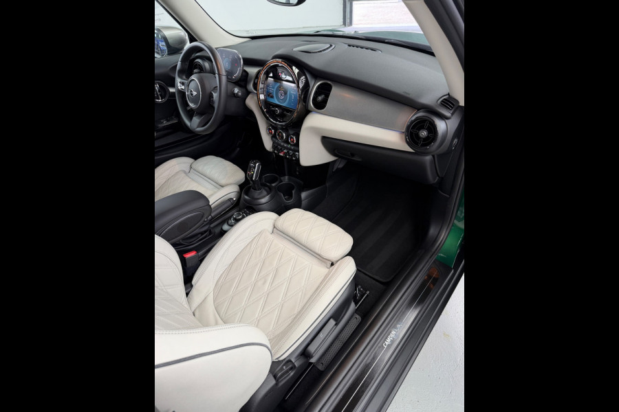 MINI Cooper 1.5 Camden CarPlay Camera