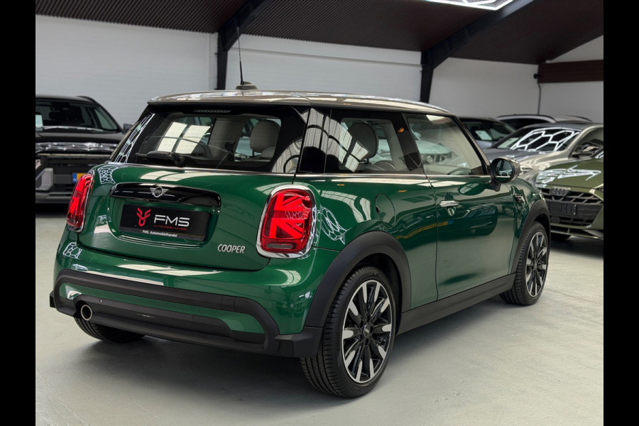 MINI Cooper 1.5 Camden CarPlay Camera