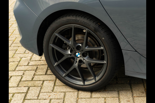 BMW 1-serie 118i M-Sport - Pano - Harman Kardon - Stoelverwarming