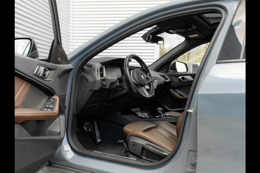 BMW 1-serie 118i M-Sport - Pano - Harman Kardon - Stoelverwarming