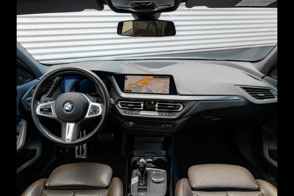BMW 1-serie 118i M-Sport - Pano - Harman Kardon - Stoelverwarming