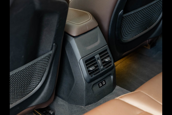 BMW 1-serie 118i M-Sport - Pano - Harman Kardon - Stoelverwarming