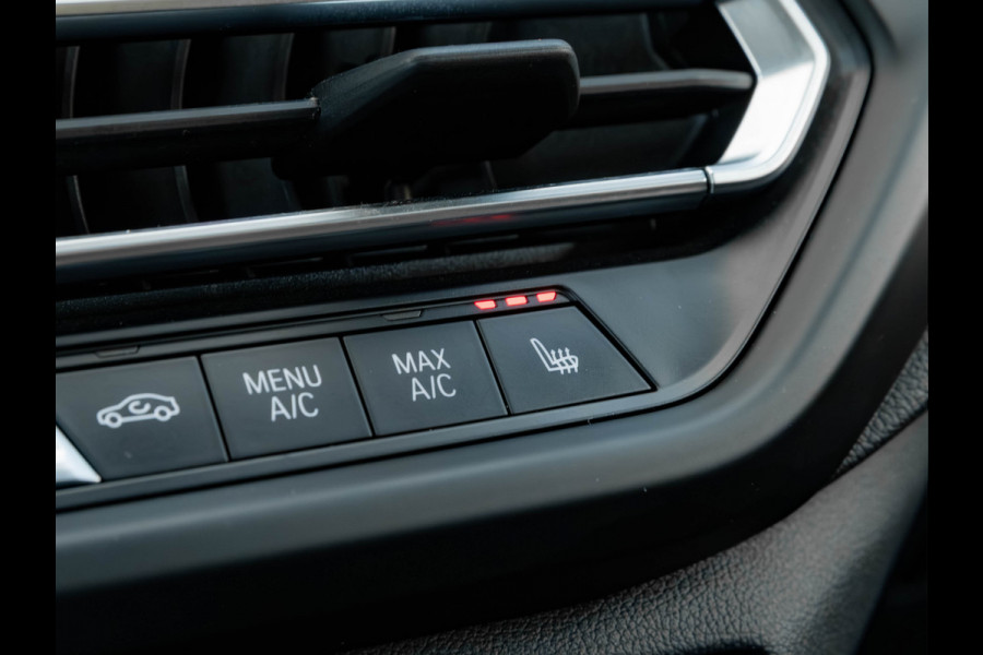 BMW 1-serie 118i M-Sport - Pano - Harman Kardon - Stoelverwarming