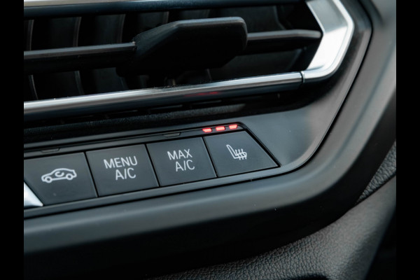 BMW 1-serie 118i M-Sport - Pano - Harman Kardon - Stoelverwarming