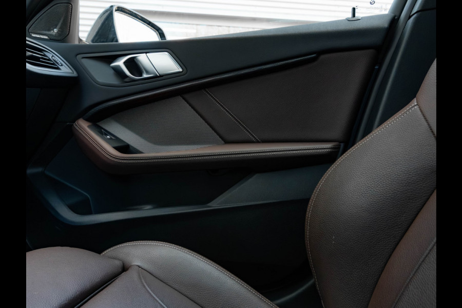 BMW 1-serie 118i M-Sport - Pano - Harman Kardon - Stoelverwarming