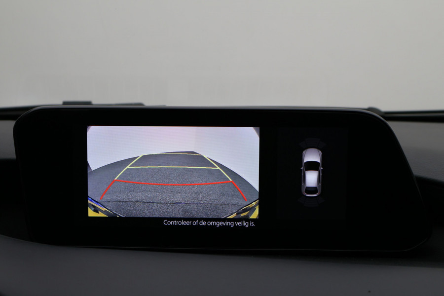 Mazda 3 2.0 e-SkyActiv-X M Hybrid 186 Comfort Camera, Head-Up, ACC, Apple Carplay, Stuur-/Stoelverw., Trekhaak