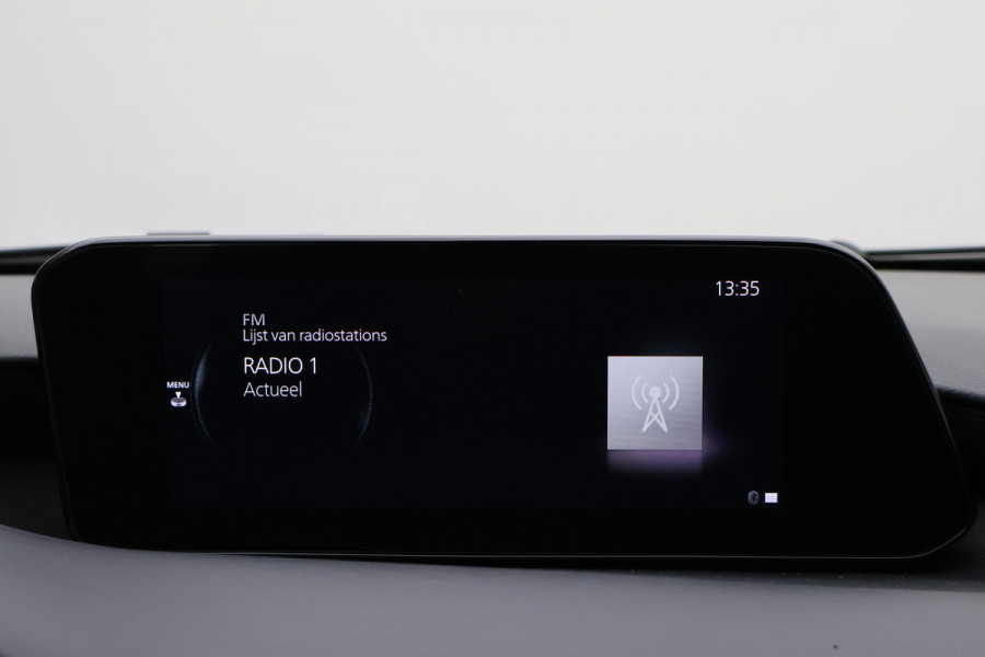 Mazda 3 2.0 e-SkyActiv-X M Hybrid 186 Comfort Camera, Head-Up, ACC, Apple Carplay, Stuur-/Stoelverw., Trekhaak