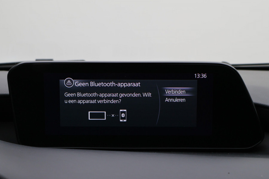 Mazda 3 2.0 e-SkyActiv-X M Hybrid 186 Comfort Camera, Head-Up, ACC, Apple Carplay, Stuur-/Stoelverw., Trekhaak