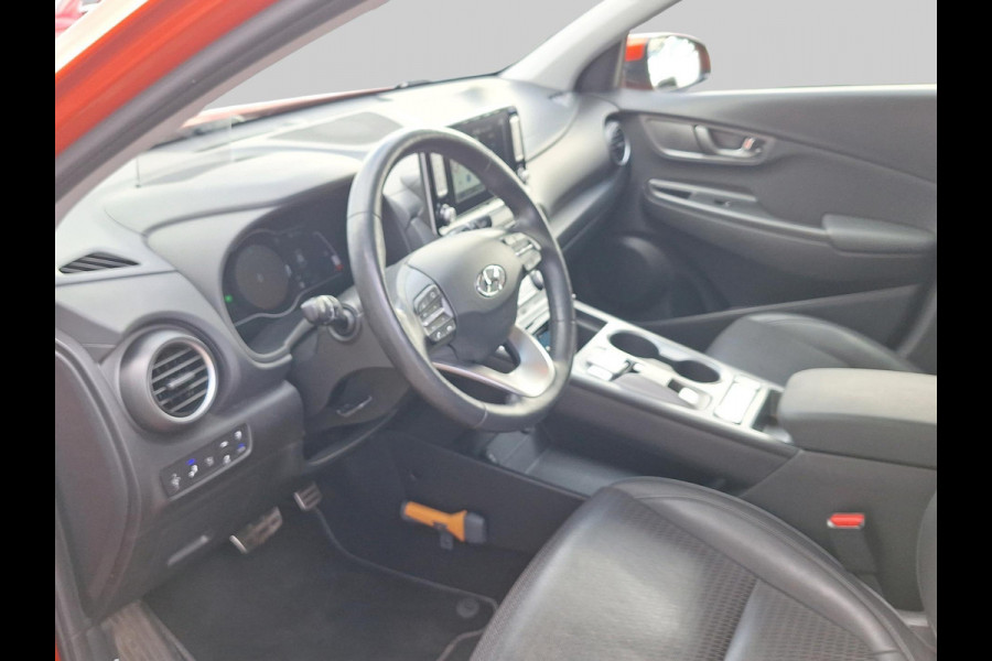 Hyundai Kona EV Premium 64 kWh Incl. Elektrisch verstelbare stoelen | Elektrisch bedienbare achterklep | Warmtepomp