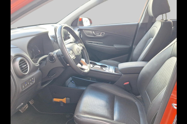 Hyundai Kona EV Premium 64 kWh Incl. Elektrisch verstelbare stoelen | Elektrisch bedienbare achterklep | Warmtepomp
