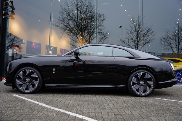 Rolls-Royce Spectre AWD Two Tone / Bespoke Audio / Pinstripe Mandarin / NL-Car