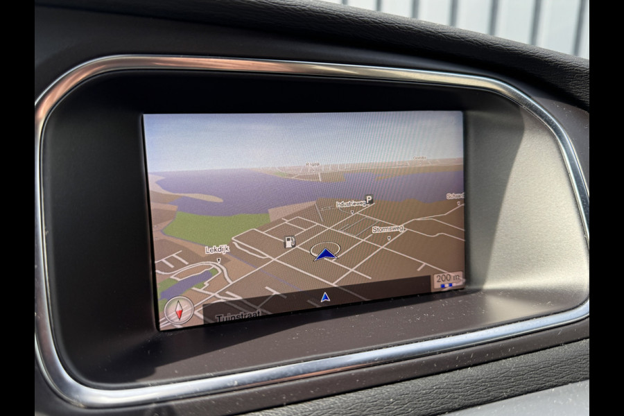 Volvo V40 1.5 T3 R-Design Prijs Rijklaar!!