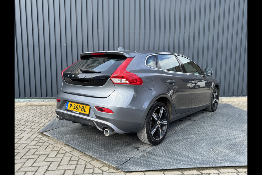 Volvo V40 1.5 T3 R-Design Prijs Rijklaar!!