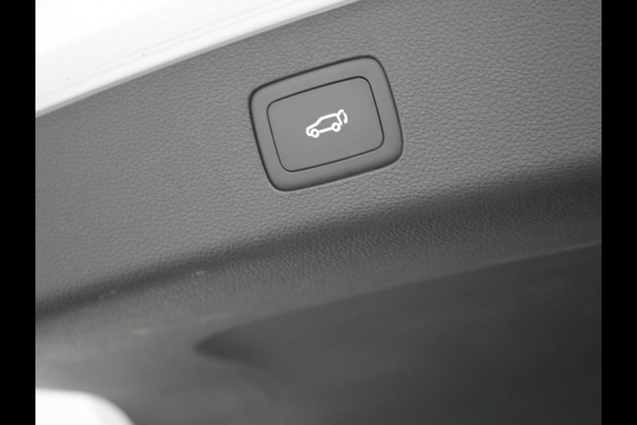 MG EHS 1.5 TGDI Luxury PHEV 258pk Dealer O.H | Panodak | Adaptive Cruise | 360 Camera | Sfeerverlichting | Lederen Sportstoelen Verwarmd | Apple Carplay | Keyless | LED Koplampen | Virtual | Navigatie | DAB | Plug In Hybrid |