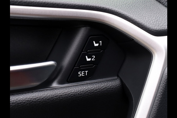 Toyota RAV4 2.5 Hybrid AWD Executive Premium | Bearlock | JBL | Trekhaak
