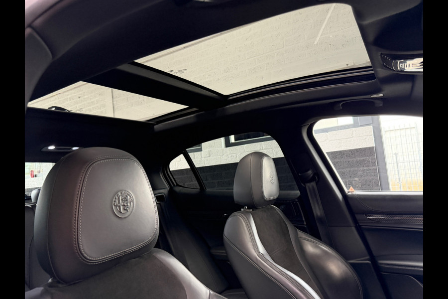 Alfa Romeo Stelvio 2.9 V6 AWD Quadrifoglio | Pano | 20" | Alcantara | Carbon | Dealeronderhouden